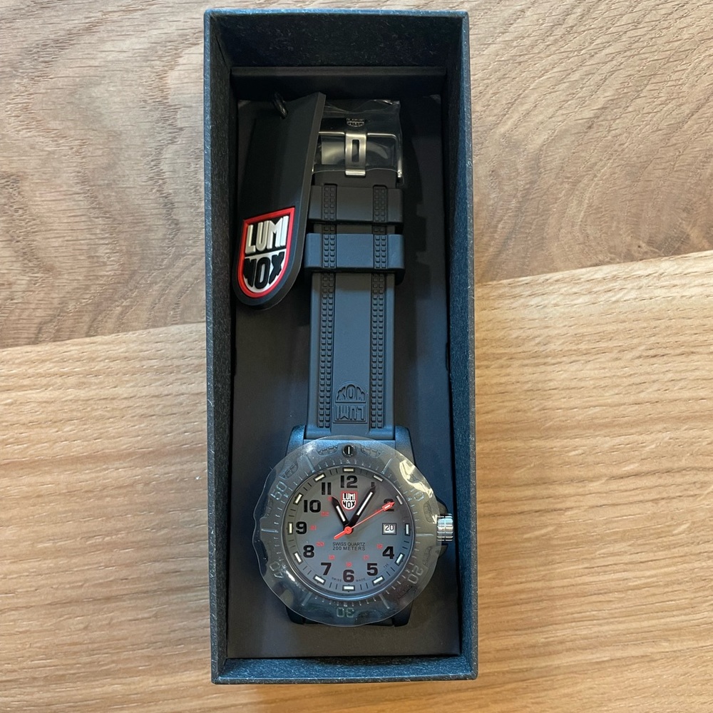 Luminox 8800 Black Ops Watch
